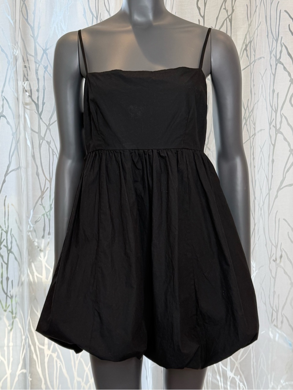 Abercrombie & Fitch Black Babydoll Bubble Hem Mini Dress Women’s size L